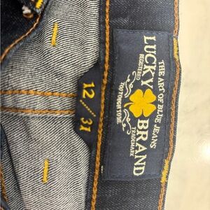 Stylish ,straight,big ,leg jeans.